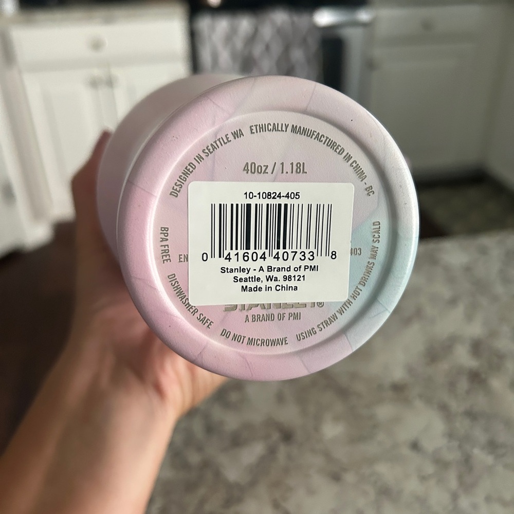 Target Exclusive Stanley 40 oz Stainless Steel H2.0 FlowState Quencher Tumbler - Picture 5 of 8